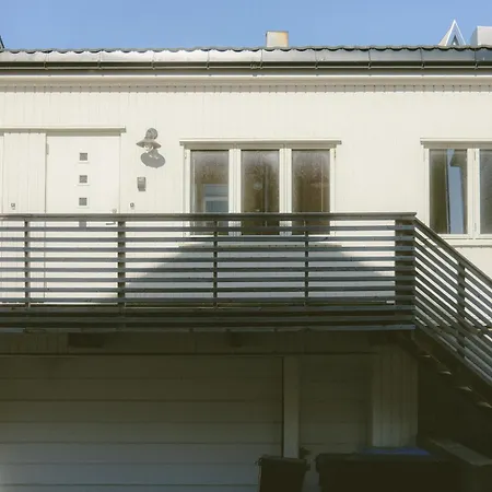Apartment Sjogata, In